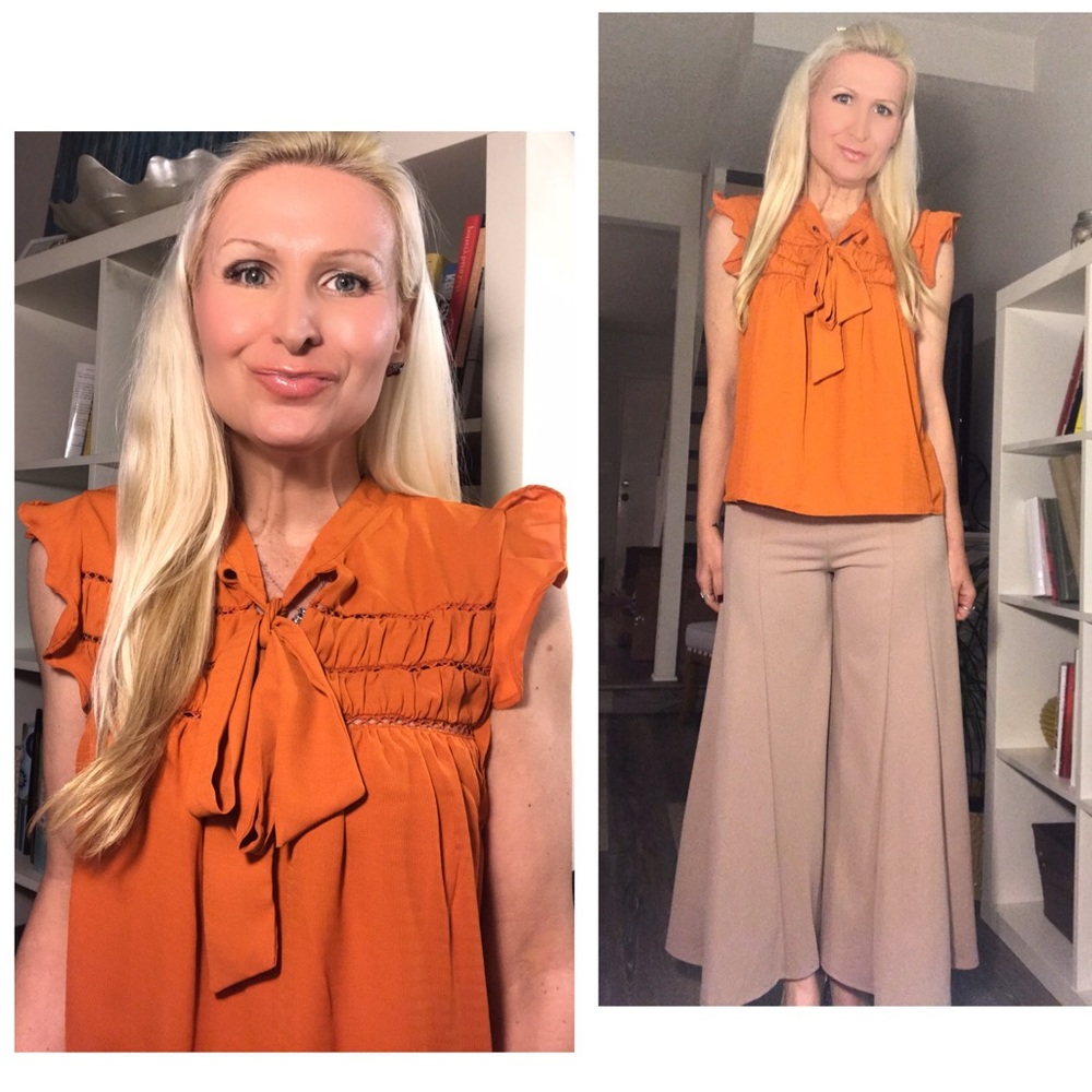 🤩Rust Bow Tie Blouse💋